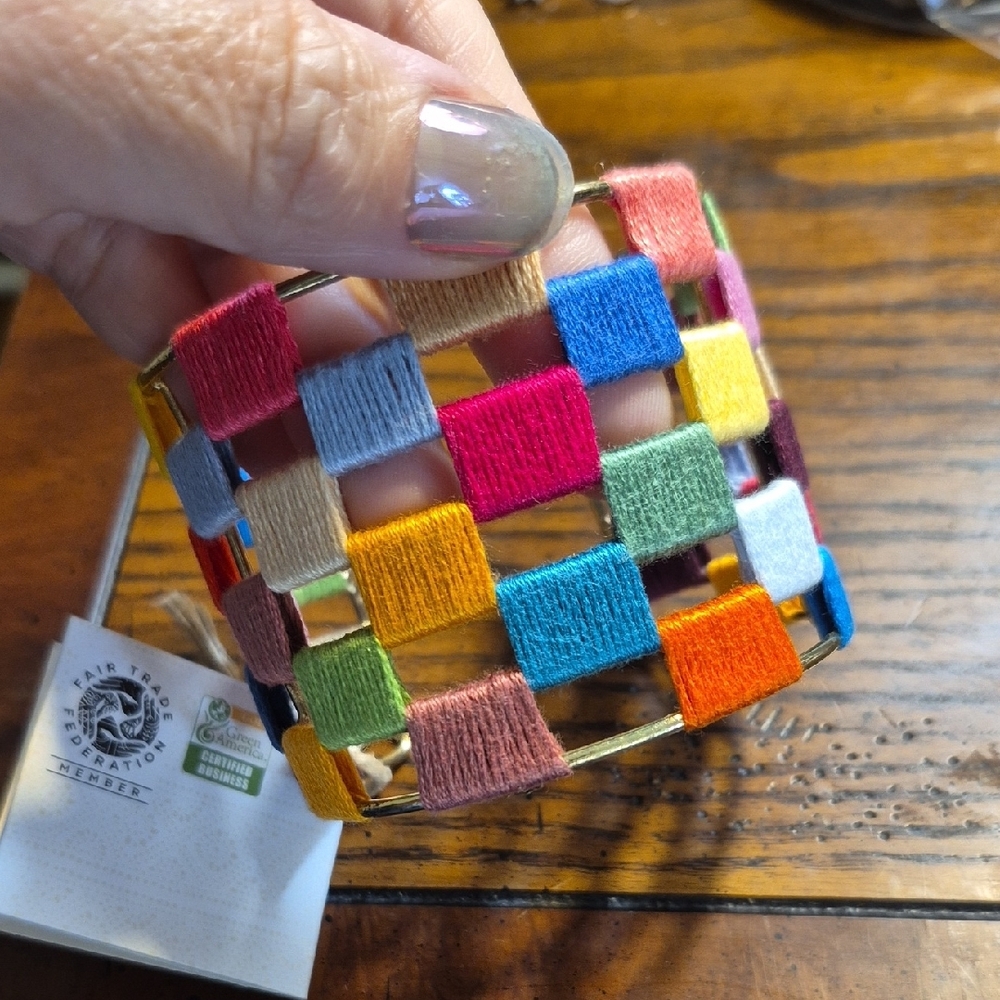 World Finds Ethical Bracelet Colorful Woven Cuff Bracelet NWT - Picture 4 of 17